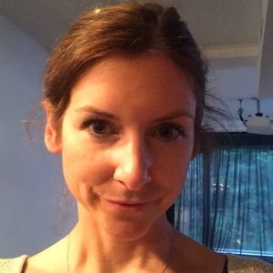 Meet your Posher, Caeoline